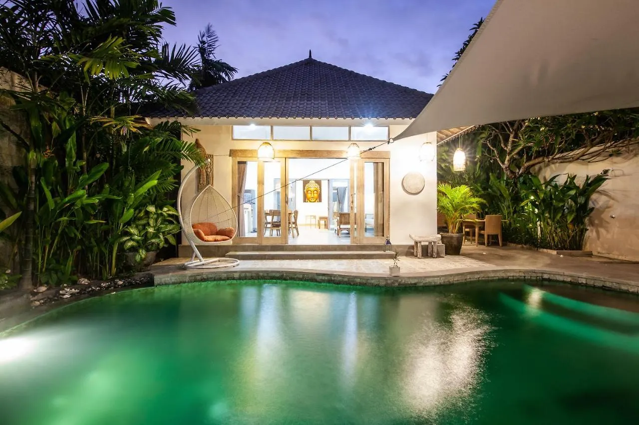 Ambermoon Villas Seminyak