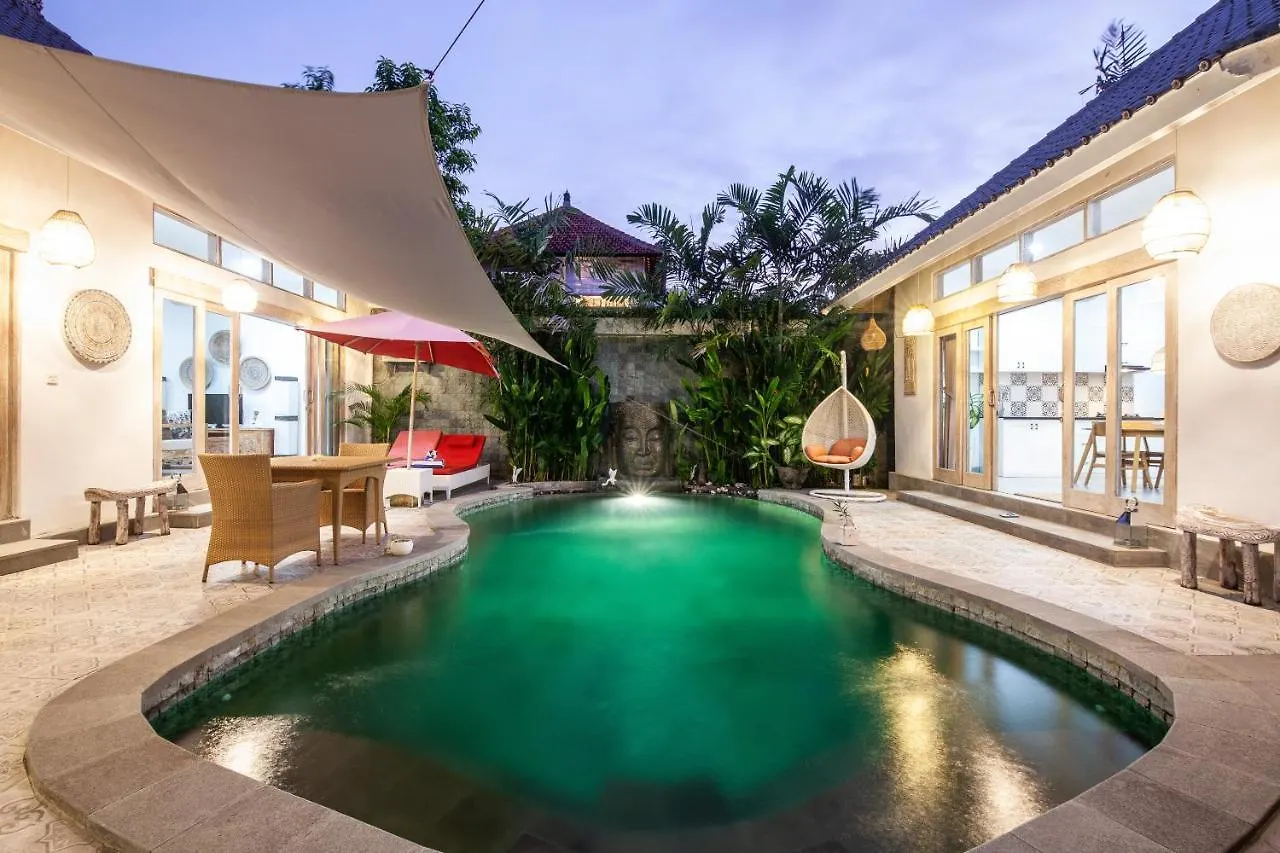 Ambermoon Villas Seminyak Indonesia